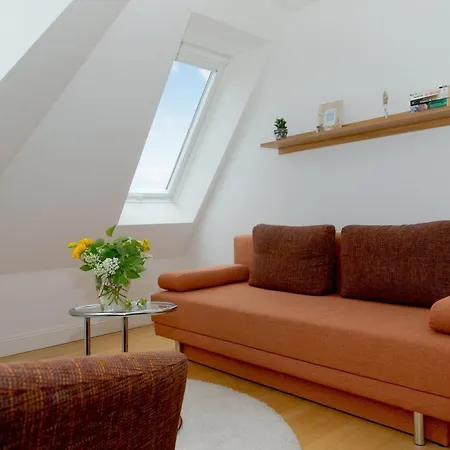 Gruner Nr 02 Apartmán